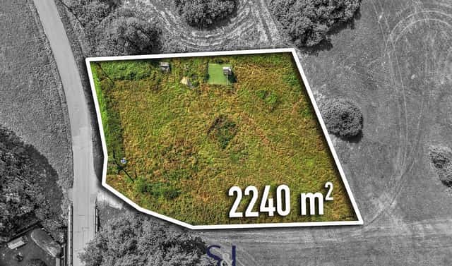 Prodej stavebního pozemku 2 240 m², Okrouhlá, okres Česká Lípa