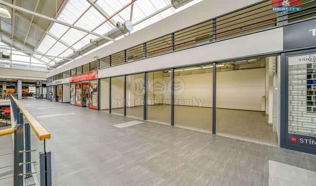 Pronájem obchodních prostor 68 m², Masarykova, Plzeň – Doubravka, okres Plzeň-město