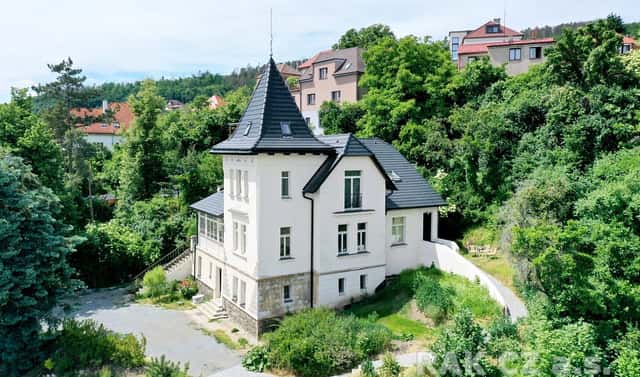 Prodej nájemního domu, činžáku 338 m², Prvomájová, Praha 5 – Radotín