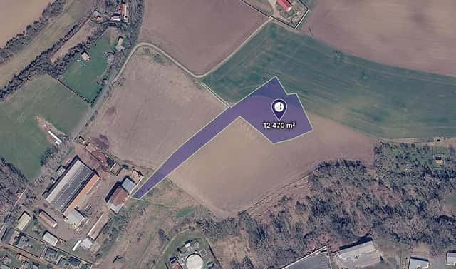 Prodej pole 12 470 m², Kouřim, okres Kolín