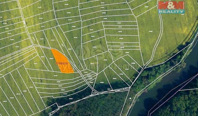 Prodej pole 1 661 m², Vracov, okres Hodonín