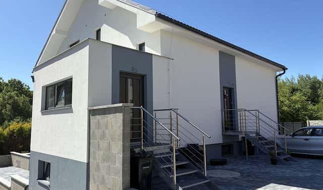 Prodej domu 300 m² s pozemkem 632 m², Svobody, Nová Paka, okres Jičín