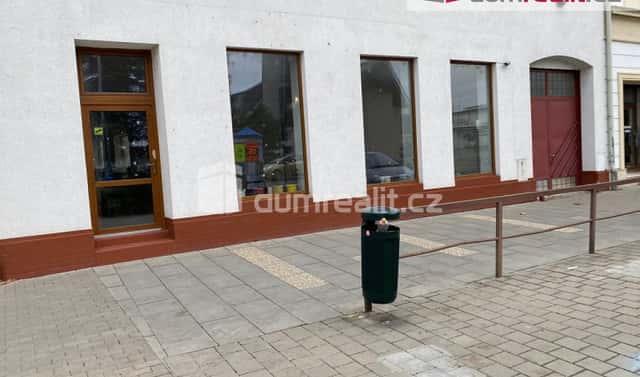 Pronájem obchodních prostor 160 m², náměstí T. G. Masaryka, Břeclav