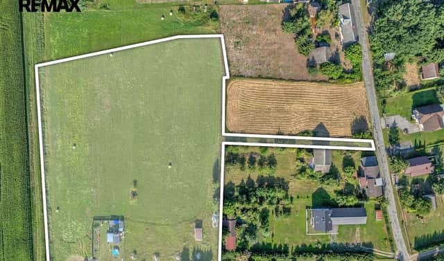 Prodej stavebního pozemku 12 402 m², Kněžmost, okres Mladá Boleslav