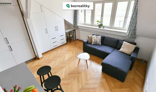 Prodej bytu 2+kk 43 m², Sázavská, Praha 2 – Vinohrady