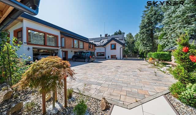 Pronájem domu 400 m² s pozemkem 2 200 m², Tisá, okres Ústí nad Labem