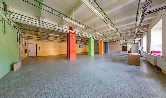 Pronájem výrobních prostor 320 m², Bojkovice, okres Uherské Hradiště