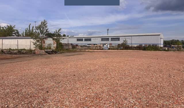 Pronájem komerčního pozemku 3 000 m², Pardubice – Semtín