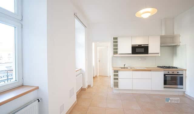 Pronájem bytu 3+1 99 m², Štítného, Praha 3 – Žižkov