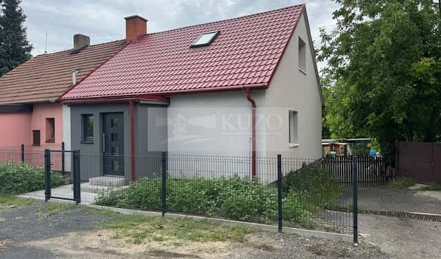 Prodej domu 125 m² s pozemkem 181 m², Vysoká – Střednice, okres Mělník
