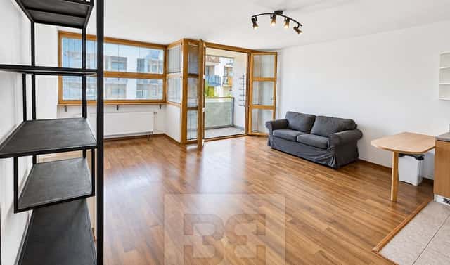 Pronájem bytu 1+kk 43 m², Tomkova, Praha 5 – Smíchov