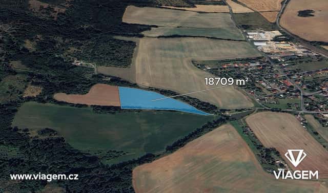 Prodej pole 9 354 m², Blatno, okres Louny