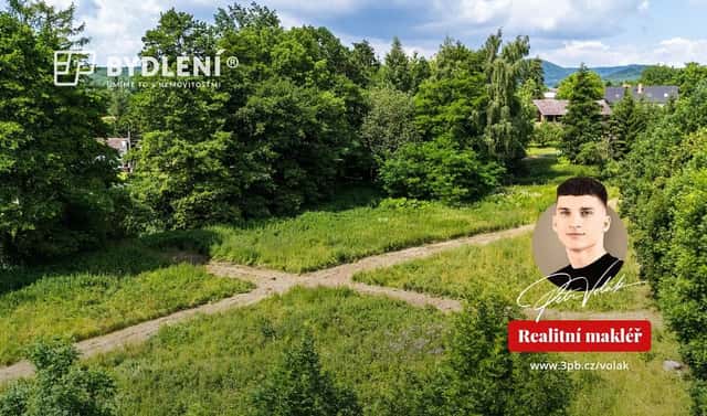 Prodej stavebního pozemku 5 381 m², Velemín, okres Litoměřice