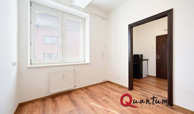 Prodej ubytovacího objektu 19 m², Suchdolské náměstí, Praha 6 – Suchdol