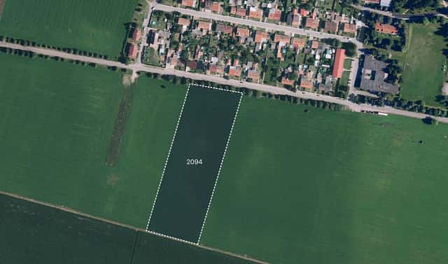Prodej pole 19 435 m², Velký Karlov, okres Znojmo