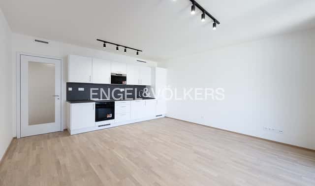 Pronájem bytu 3+kk 87 m², Albrightové, Praha 5 – Smíchov