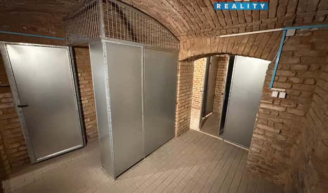 Pronájem skladovacích prostor 6 m², Letenské náměstí, Praha 7 – Holešovice