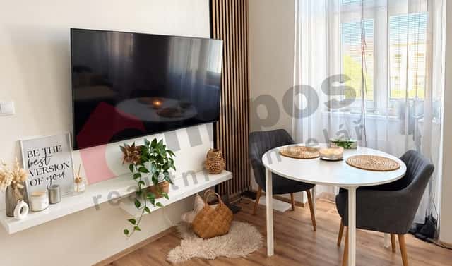 Pronájem bytu 3+kk 76 m², Palackého nám., Vlašim, okres Benešov