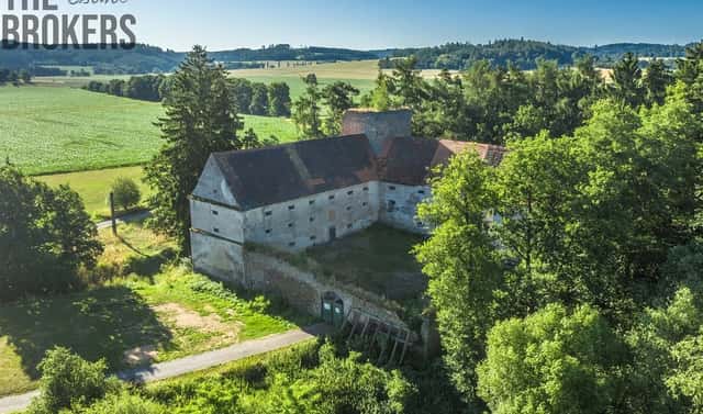 Prodej komerčního objektu (jiného typu) 1 800 m², Buzice, okres Strakonice