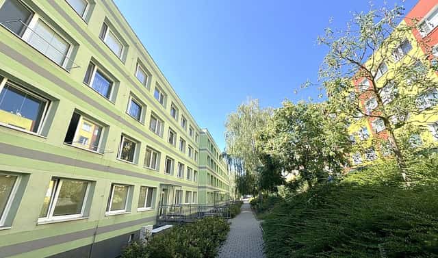 Prodej bytu 3+1 69 m², Nad Stadionem, Králův Dvůr, okres Beroun