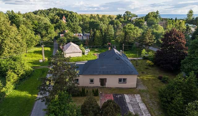 Prodej komerčního objektu (jiného typu) 463 m², Šternberk – Těšíkov, okres Olomouc
