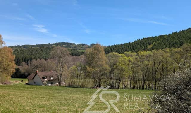 Prodej stavebního pozemku 46 489 m², Hartmanice – Chlum, okres Klatovy