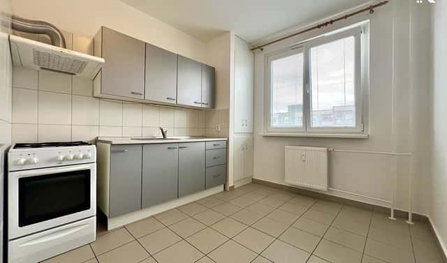 Pronájem bytu 1+1 36 m², Družební, Olomouc – Nové Sady