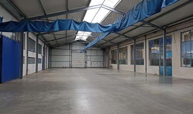 Pronájem skladovacích prostor 1 035 m², U továren, Praha 10 – Hostivař