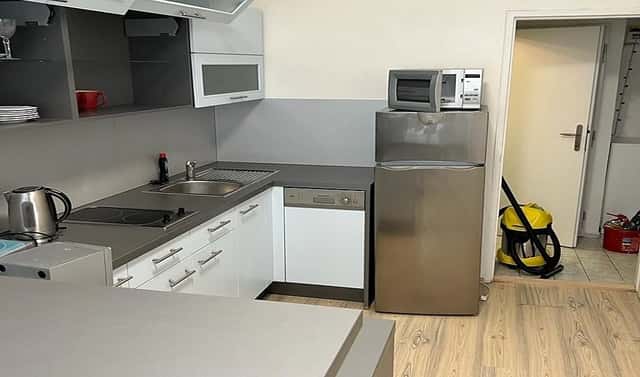 Pronájem bytu 1+1 46 m², Thámova, Praha 8 – Karlín