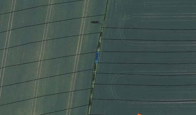 Prodej pole 5 m², Mouchnice, okres Hodonín