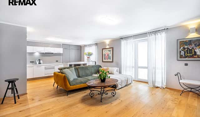 Pronájem bytu 3+kk 82 m², Dr. Davida Bechera, Karlovy Vary