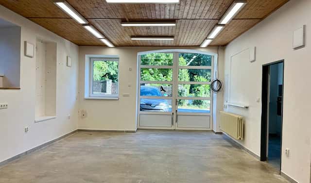 Pronájem výrobních prostor 175 m², Hornocholupická, Praha 4 – Modřany
