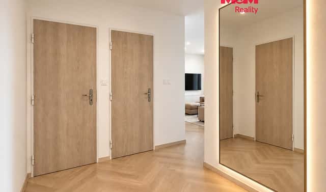 Prodej bytu 2+1 60 m², nábřeží Svazu protifašistických bojovníků, Ostrava – Poruba, okres Ostrava-město