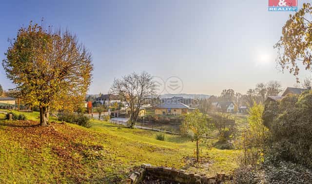 Prodej stavebního pozemku 1 043 m², Velké Popovice, okres Praha-východ