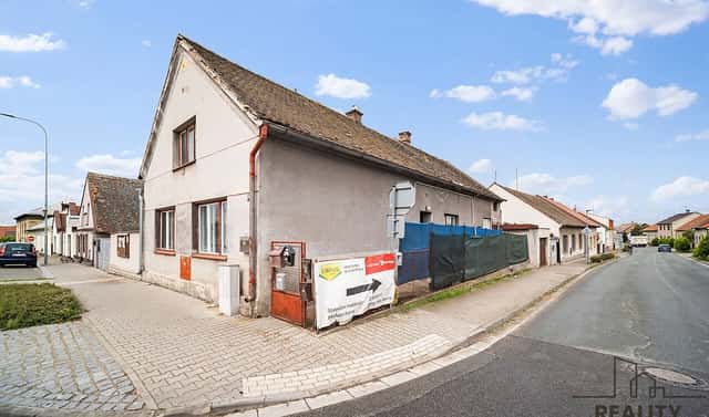 Pronájem pokoje 30 m², Sezemice, okres Pardubice