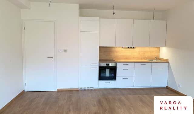 Prodej bytu 1+kk 36 m², Kbelská, Praha 9 – Hloubětín