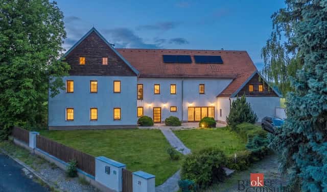Prodej domu 900 m² s pozemkem 6 253 m², Liběšice – Trnobrany, okres Litoměřice