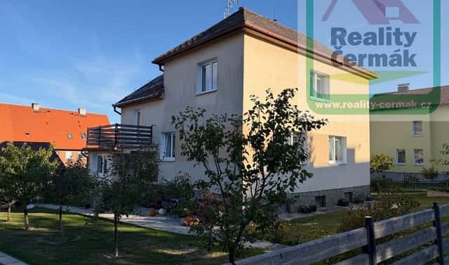 Prodej domu 300 m² s pozemkem 830 m², Zahradní, Holýšov, okres Plzeň-jih