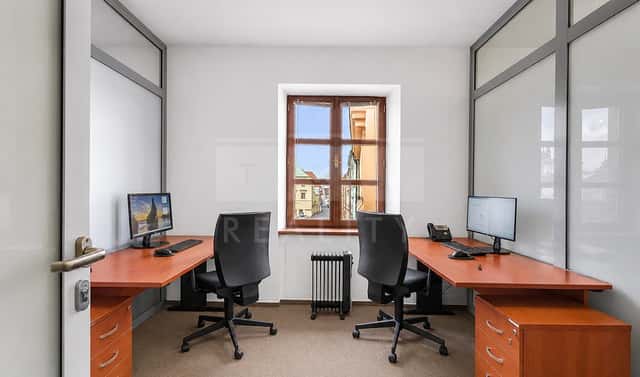Pronájem kanceláře 110 m², Malé náměstí, Hradec Králové