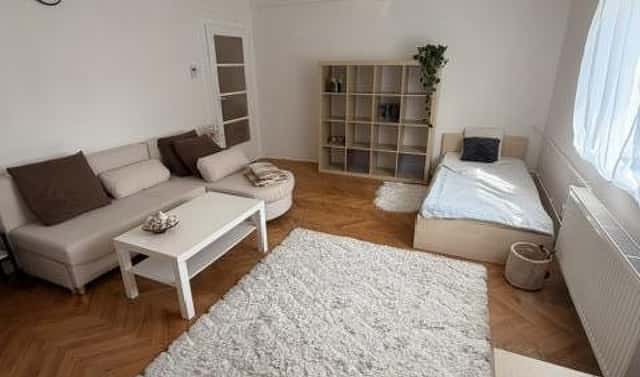 Pronájem bytu 2+1 70 m², Letců, Olomouc – Neředín