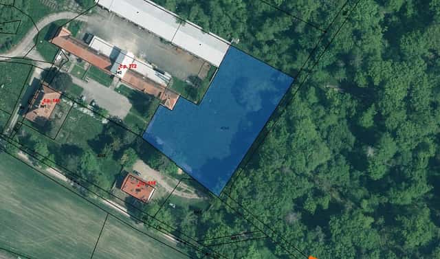 Prodej komerčního pozemku 1 471 m², Strakonice