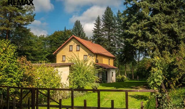 Prodej chaty/chalupy 149 m² s pozemkem 807 m², Dobřeň, okres Mělník