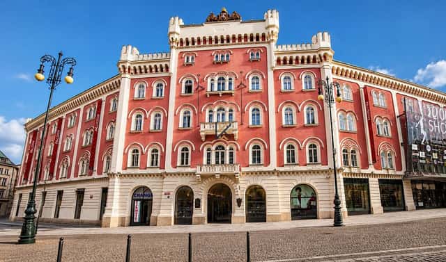 Pronájem kanceláře 194 m², náměstí Republiky, Praha 1 – Nové Město