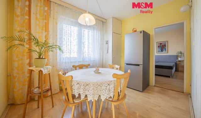 Prodej bytu 3+1 58 m², Poděbradova, Chodov, okres Sokolov