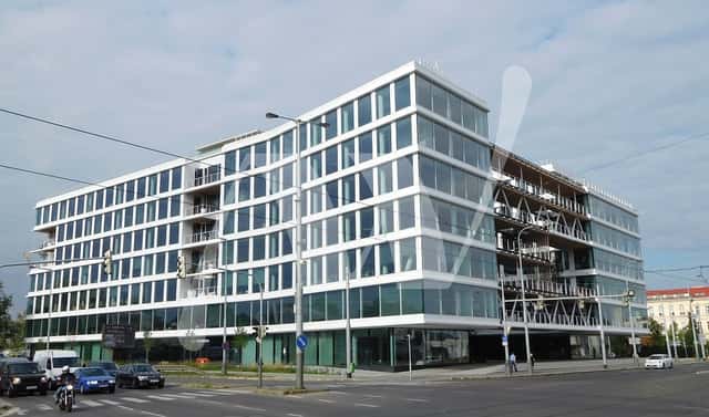 Pronájem kanceláře 648 m², Plynární, Praha 7 – Holešovice