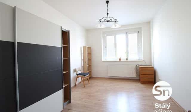 Pronájem bytu 1+kk 27 m², Za papírnou, Praha 7 – Holešovice