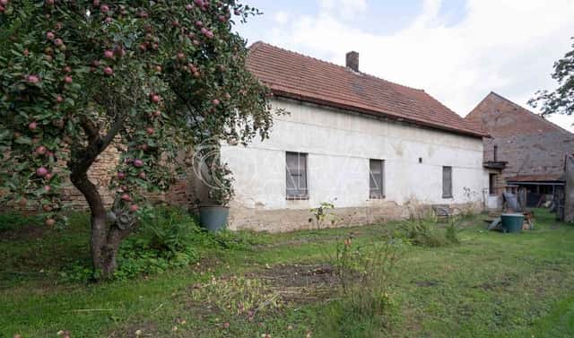 Prodej domu 200 m² s pozemkem 1 769 m², Zápy, okres Praha-východ