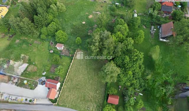 Prodej stavebního pozemku 1 043 m², Veselé, okres Děčín