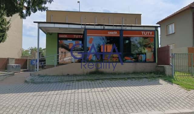 Prodej obchodních prostor 218 m², Riegrova, Velim, okres Kolín