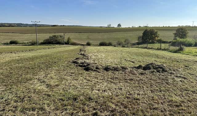Prodej stavebního pozemku 1 244 m², Černokostelecká, Černé Voděrady, okres Praha-východ